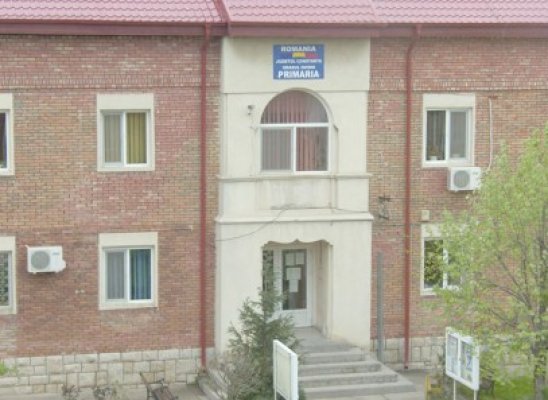 Cei 5 candidaţi la Primăria Ovidiu: iată cu ce se 